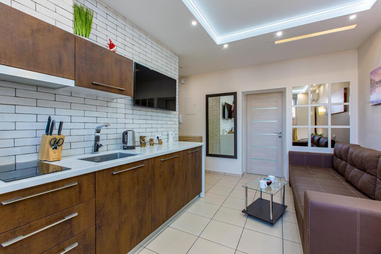 Big Jacuzzi , Sauna , Khreshchatyk Apartments Kiev Eksteriør billede