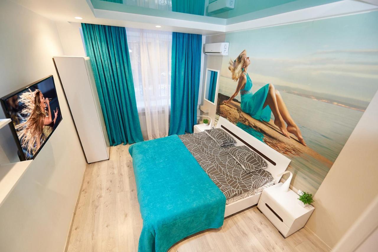 Big Jacuzzi , Sauna , Khreshchatyk Apartments Kiev Eksteriør billede